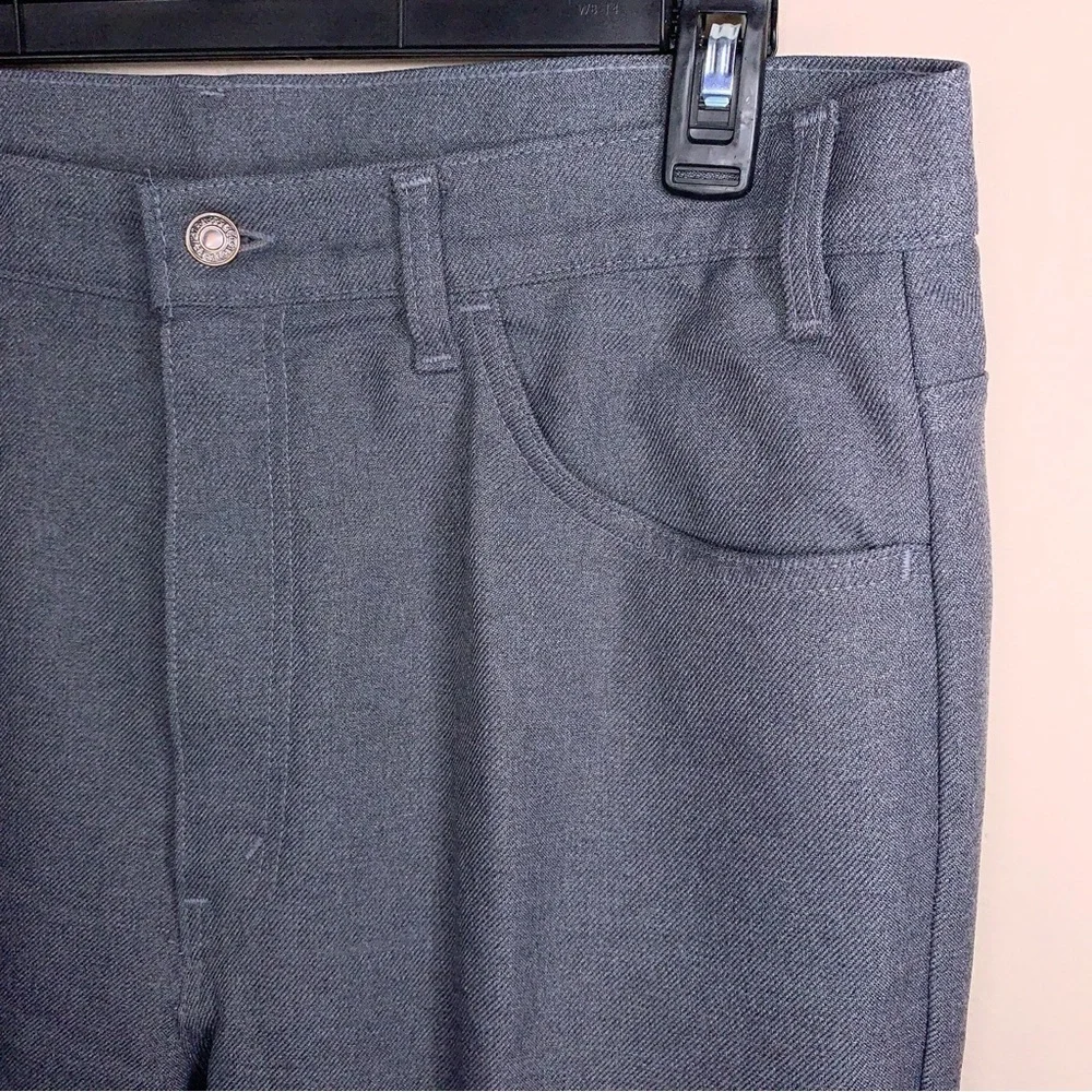 Vintage 36 Waist Levi’s Grey Pleated Trousers Mens Western Classic